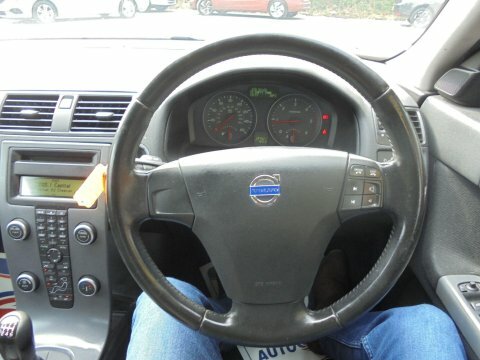 Volvo S40 Saloon Silver #8