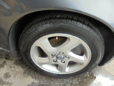 Volvo S40 Saloon Silver #17