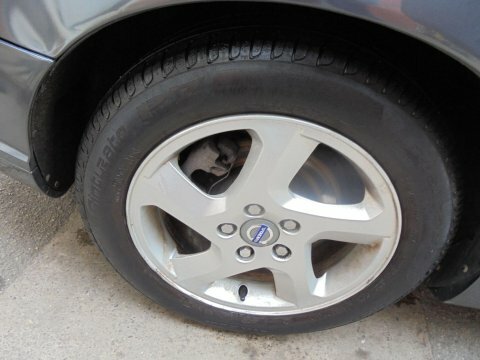 Volvo S40 Saloon Silver #18