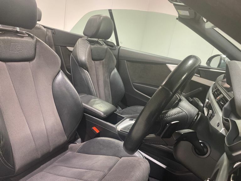 Audi A5 2.0 Tdi 190Ps S Line S Tronic Cabr KN67MXG Grey #2