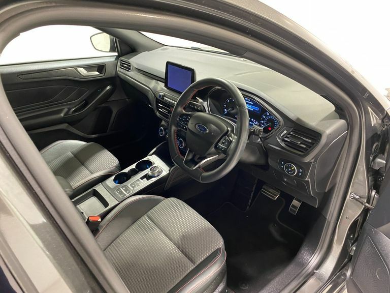 Ford Focus 1.5 Ecoblue 120Ps St-line X Edition Grey #2