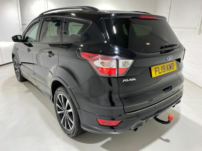 Ford Kuga 2.0 Tdci 150Ps 6 Spd St-line 2Wd 5Dr. FL19KWO Black #3