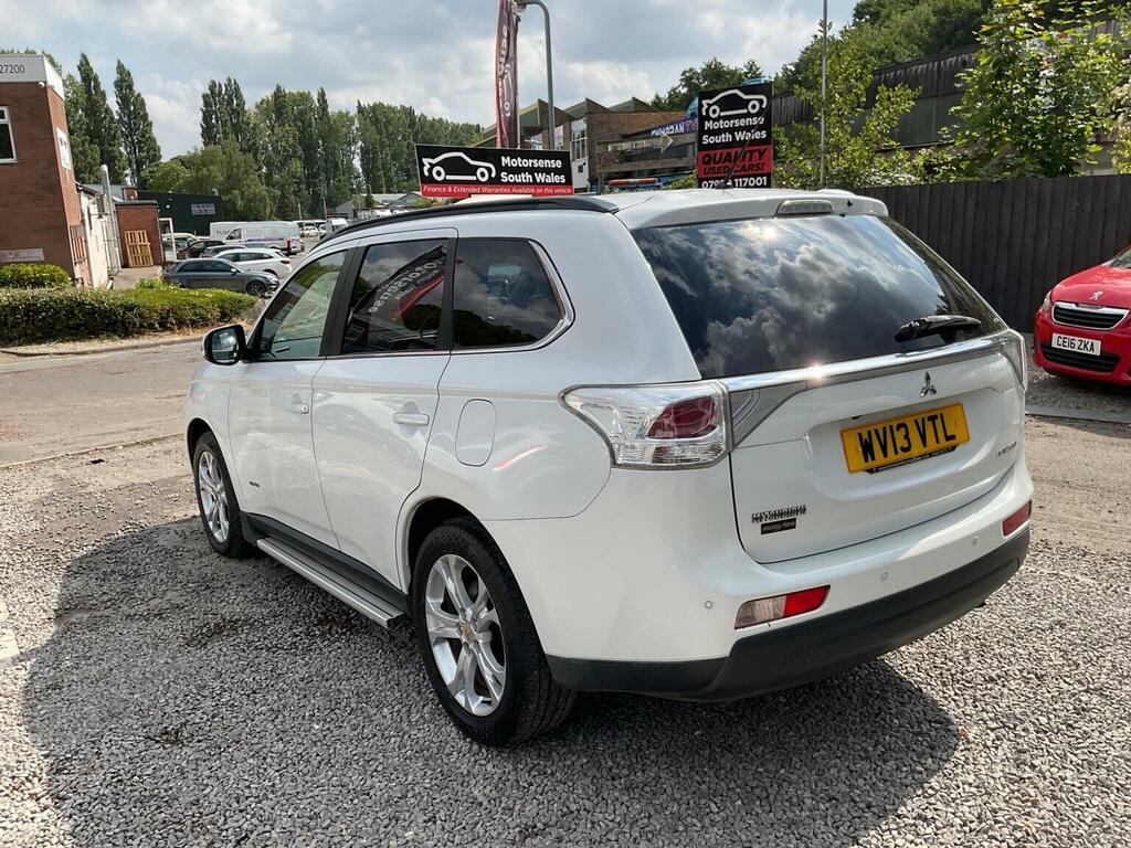 Mitsubishi Outlander 2.2 Di-d Gx5 4Wd Euro 5 S S White #3