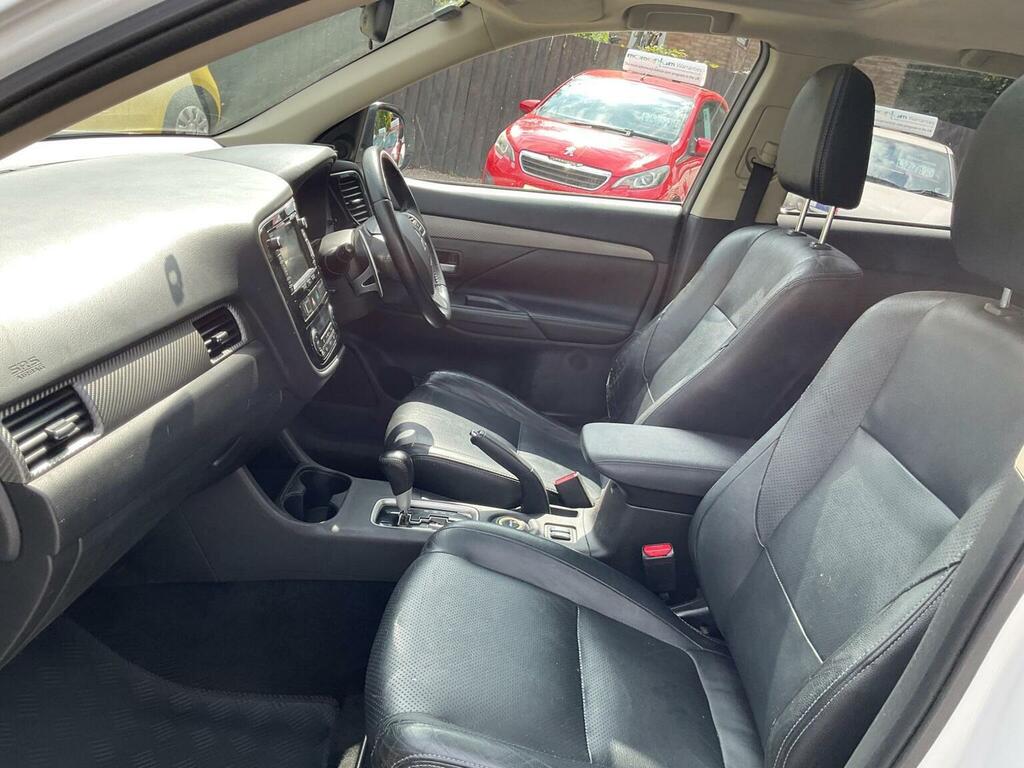 Mitsubishi Outlander Suv Orange #12