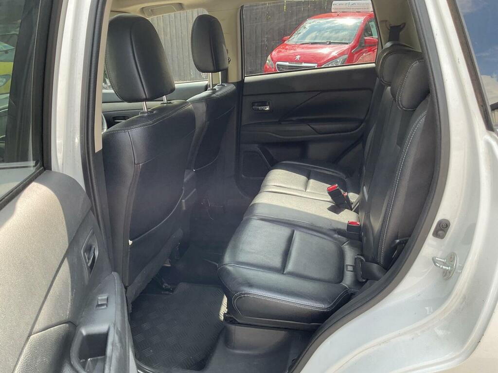 Mitsubishi Outlander Suv Orange #11