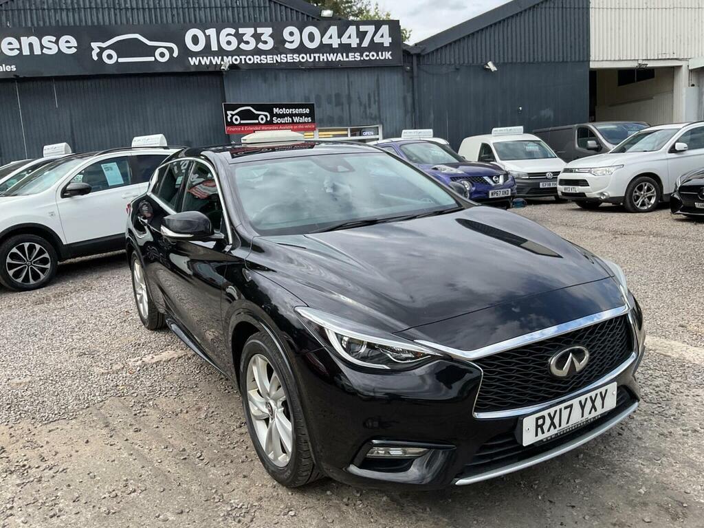 Infiniti Q30 Hatchback Black #53