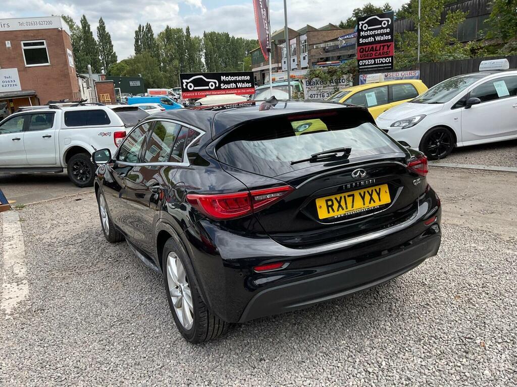 Infiniti Q30 Hatchback Black #94