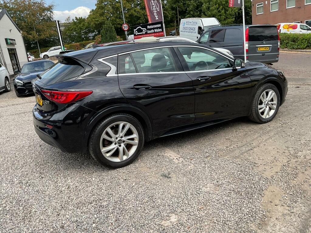 Infiniti Q30 Hatchback Black #83