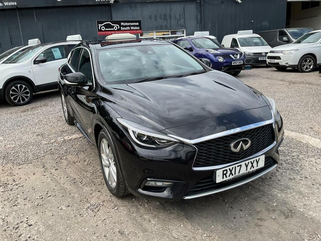 Infiniti Q30 Hatchback Black #54