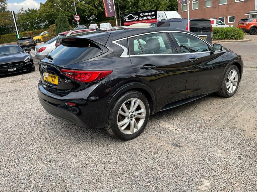 Infiniti Q30 Hatchback Black #80