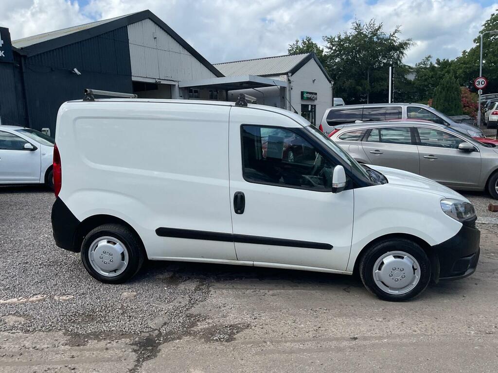 Fiat Doblo Mobility 1.4 Easy Blue #54