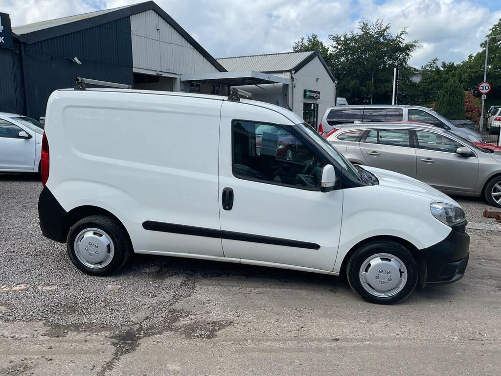 Fiat Doblo Mobility 1.4 Easy Blue #46