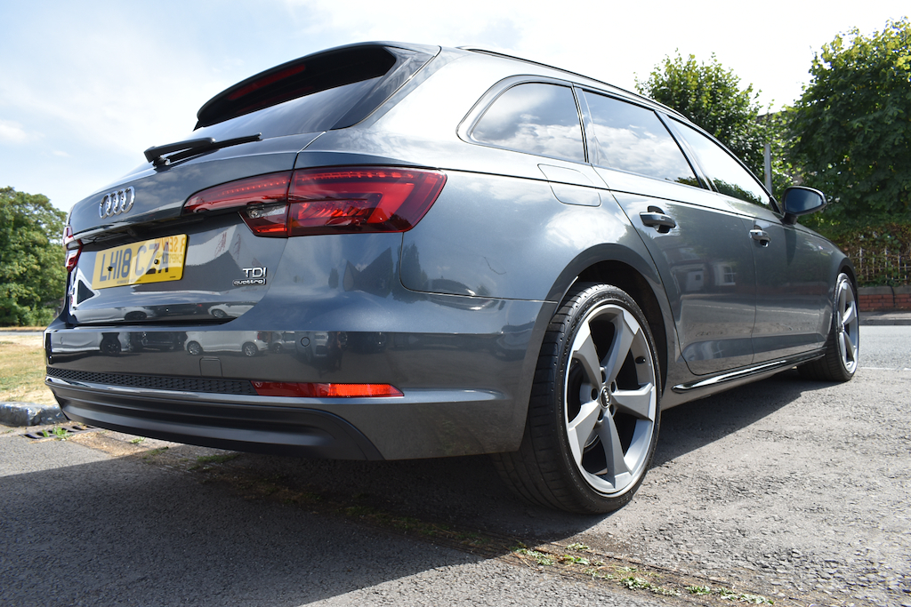 Audi A4 Avant Avant Tdi Quattro S Line Black Edition  #5