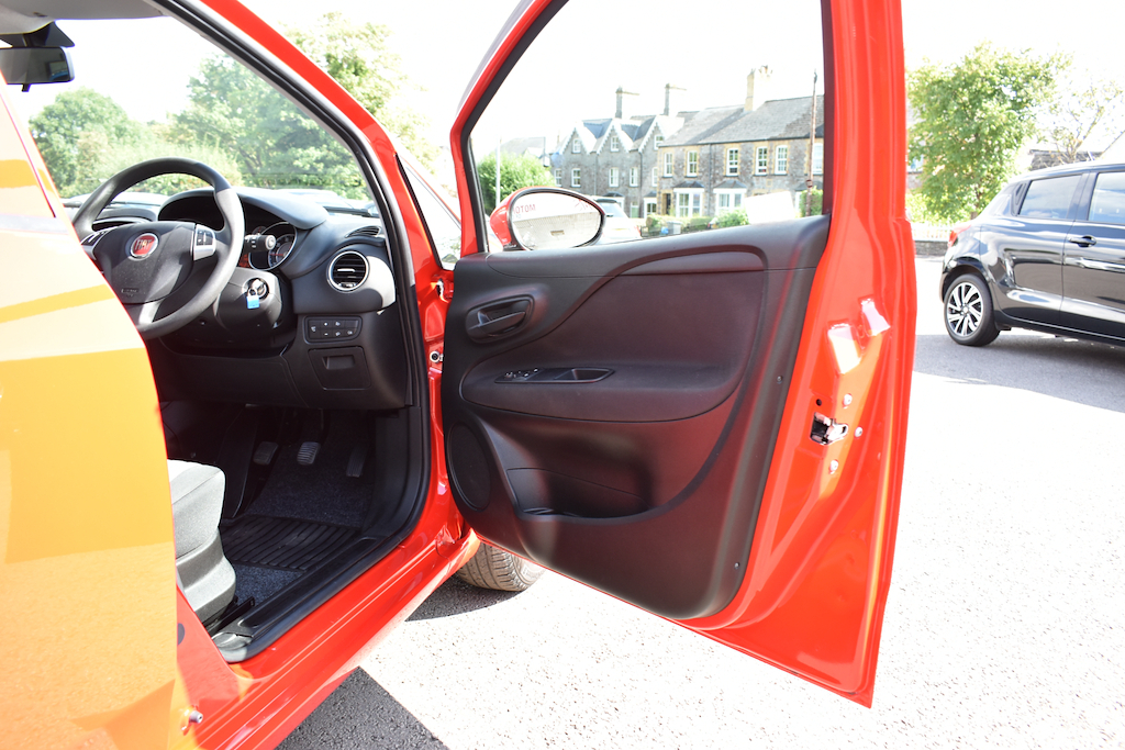 Fiat Punto Pop Plus White #19
