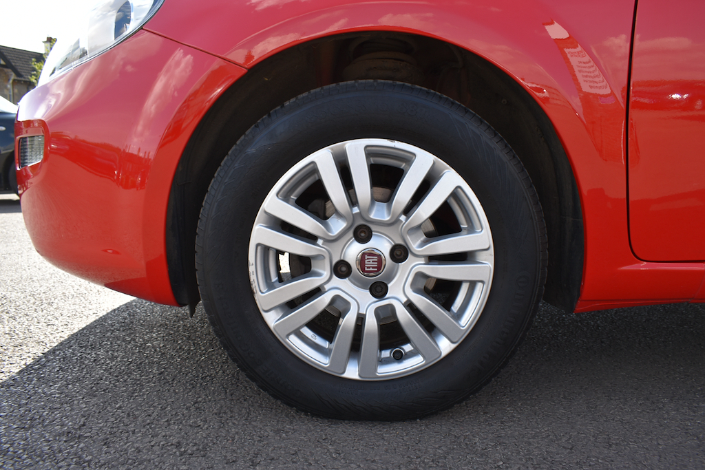 Fiat Punto Pop Plus White #22