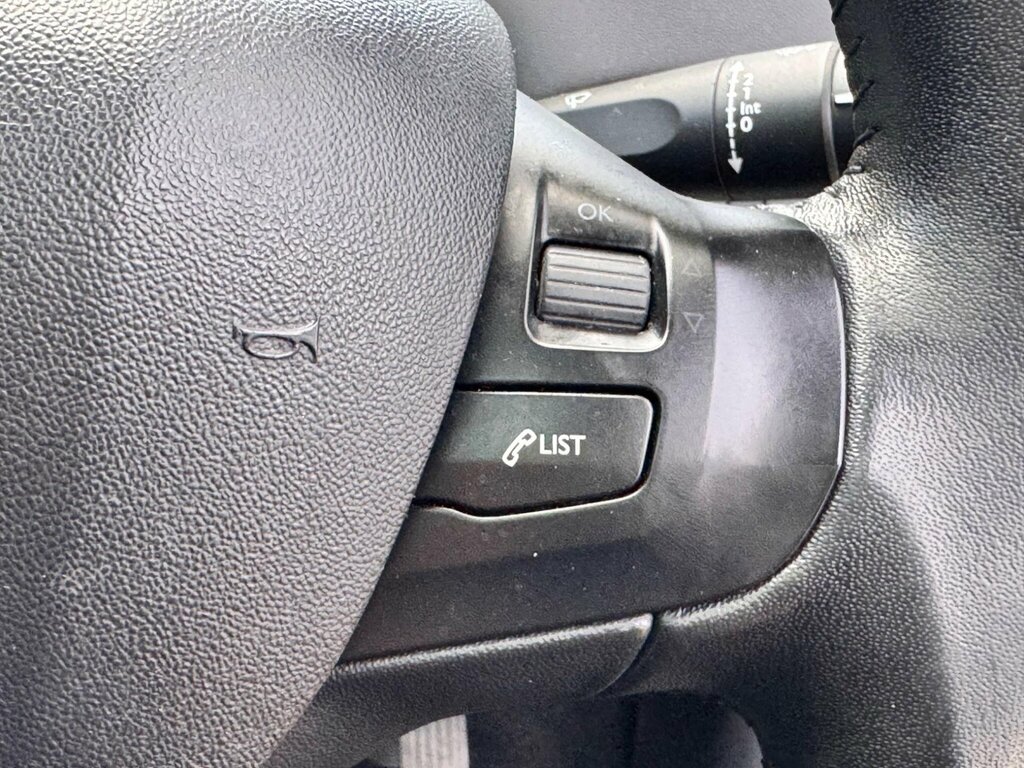 Peugeot 208 208 Allure S-a Grey #25
