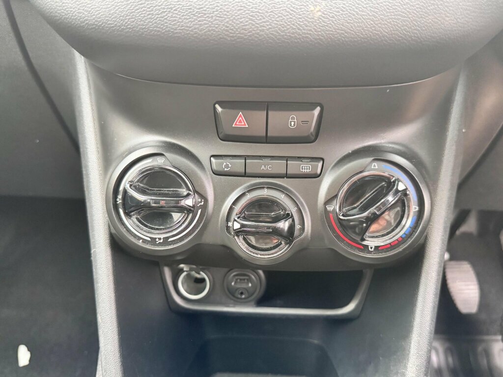 Peugeot 208 208 Allure S-a Grey #26