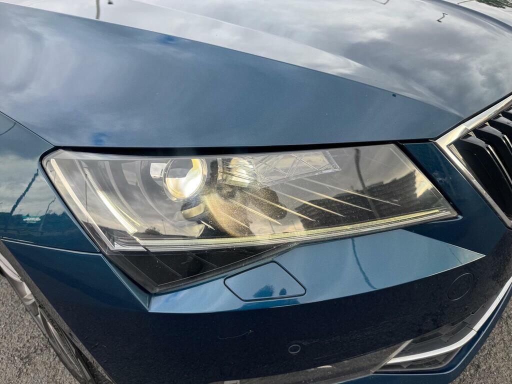 Skoda Superb S White #41