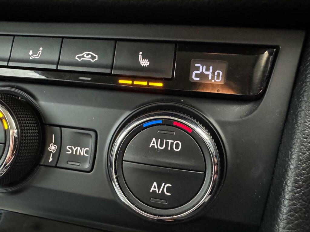 Skoda Superb S White #20