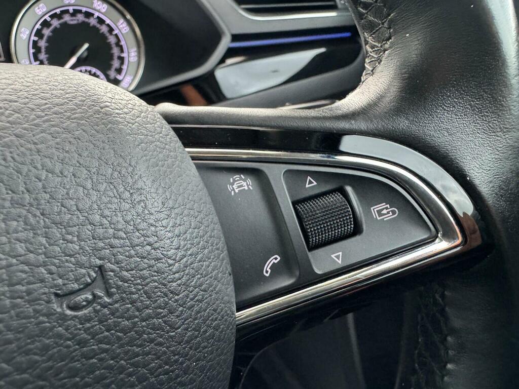 Skoda Superb S White #35