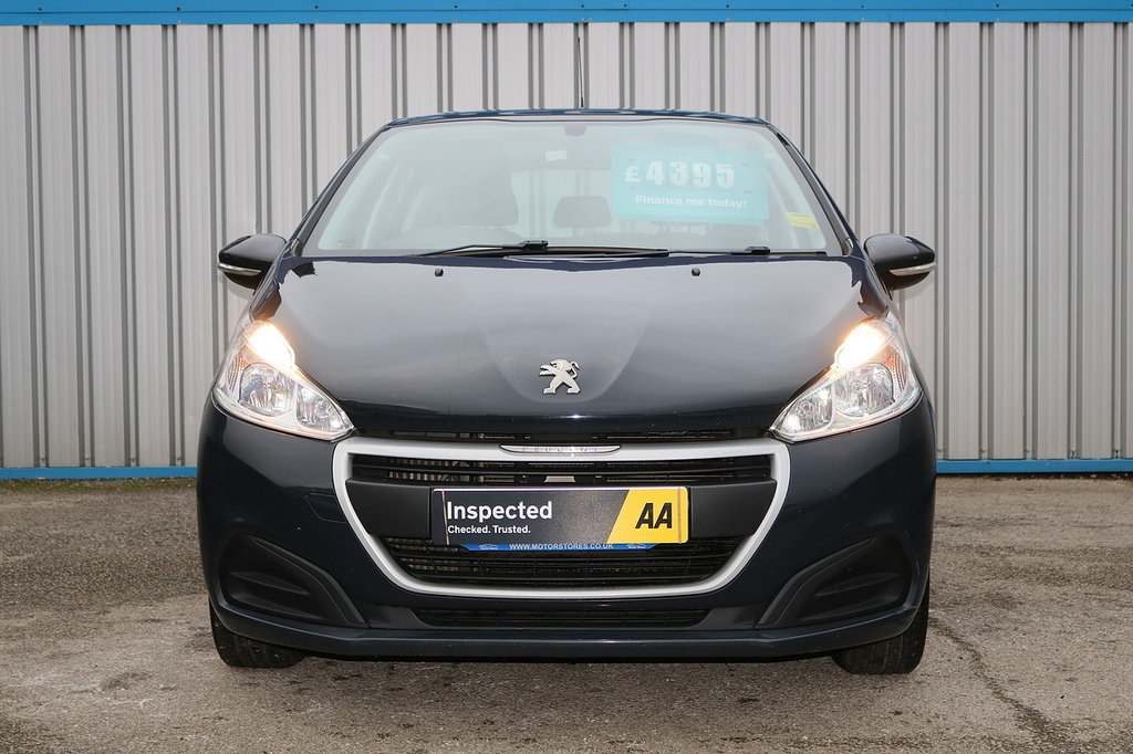 Peugeot 208 Bluehdi Access YJ65BHL Grey #5