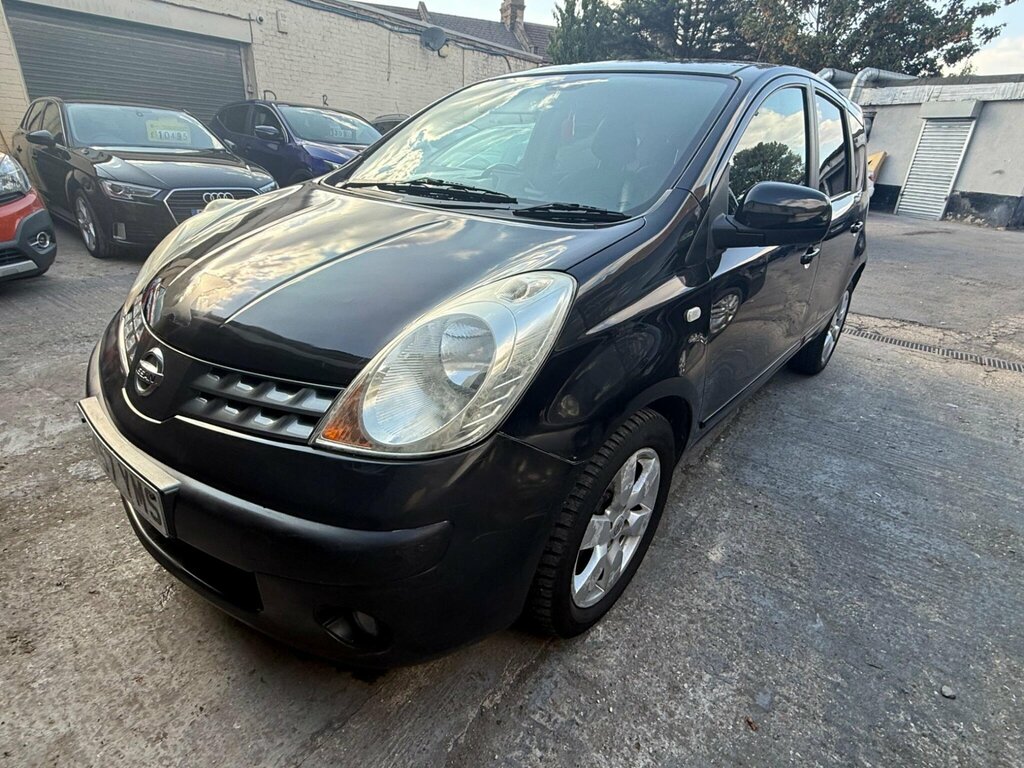 Nissan Note 1.6 16V Tekna Euro 4 EK57YMS Black #3