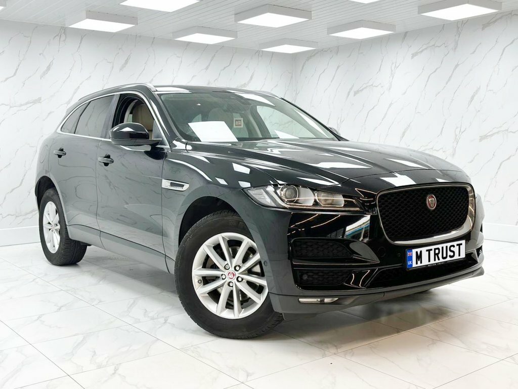 Jaguar F-Pace 2L Prestige SC17AVR Black
