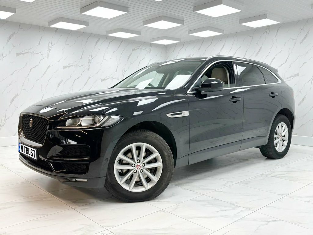 Jaguar F-Pace 2L Prestige SC17AVR Black #3