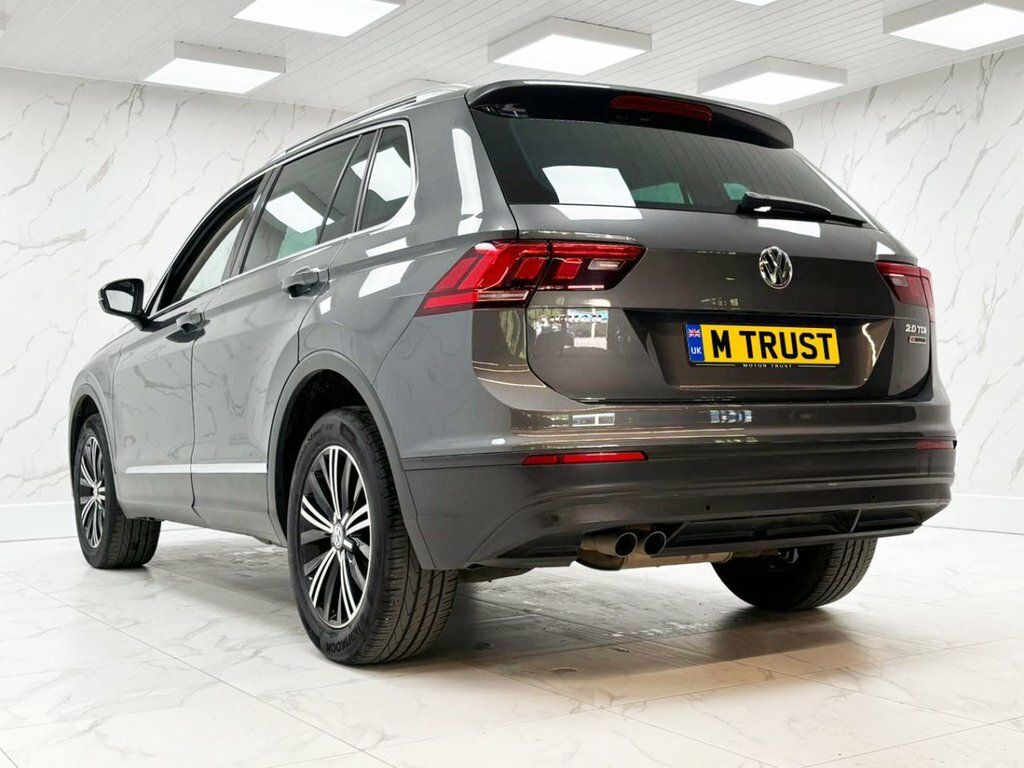 Volkswagen Tiguan 2L Se Navigation Grey #6