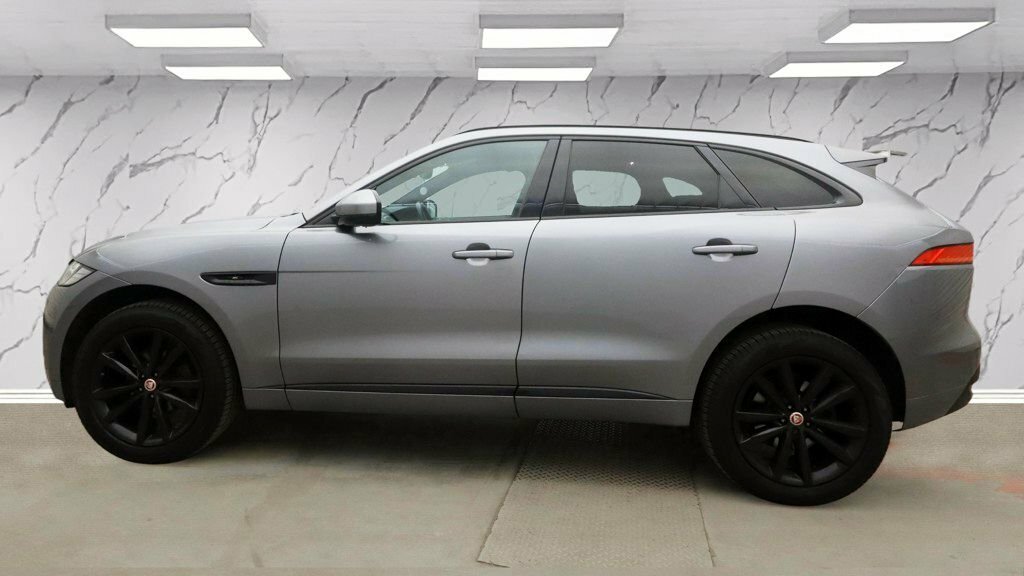 Jaguar F-Pace 2L Chequered Flag Grey #6