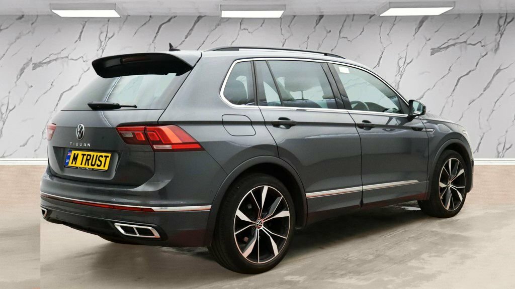 Volkswagen Tiguan 1.5L R-line Grey #4