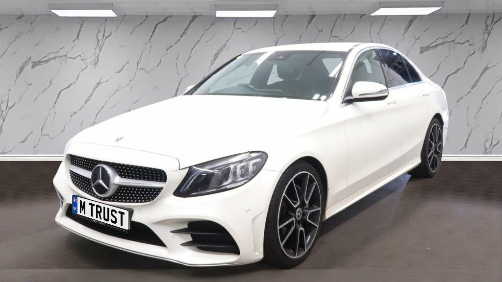 Mercedes-Benz C Class 2L Amg Line White #2