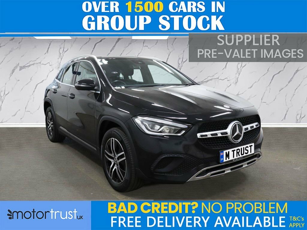 Mercedes-Benz GLA Class 1.3L Sport Black