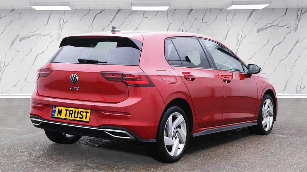 Volkswagen e-Golf 1.4L Gte Red #4