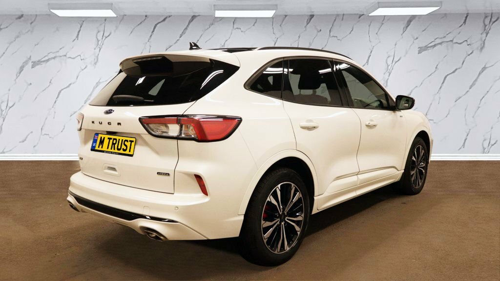 Ford Kuga 2.5L St-line X Edition White #4