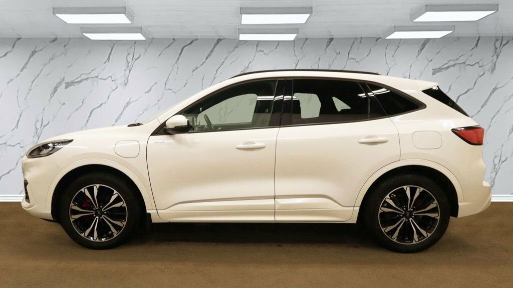 Ford Kuga 2.5L St-line X Edition White #6