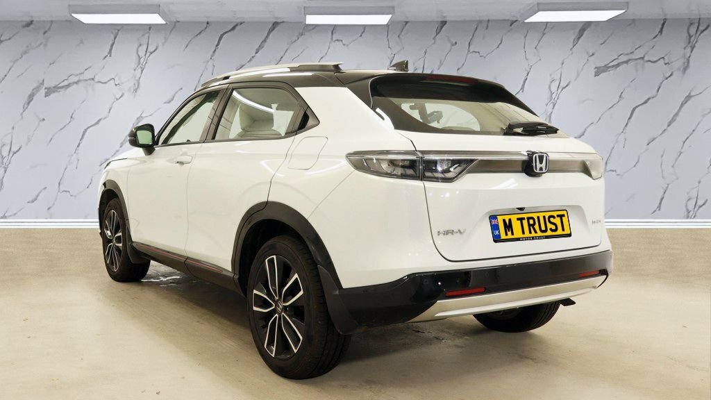 Honda Hr-V 1.5L Advance Style White #2