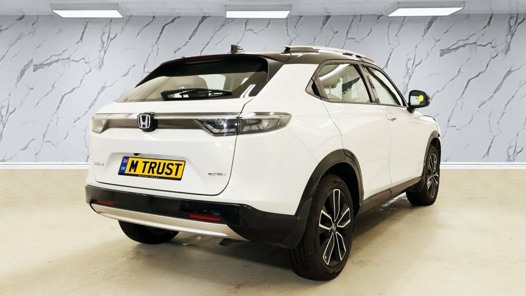 Honda Hr-V 1.5L Advance Style White #3