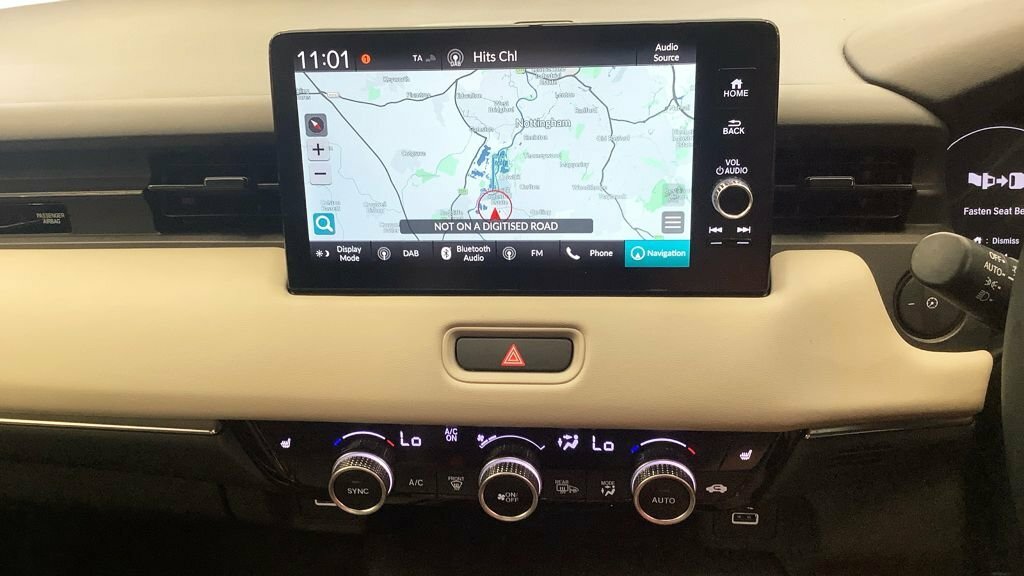 Honda Hr-V 1.5L Advance Style White #6