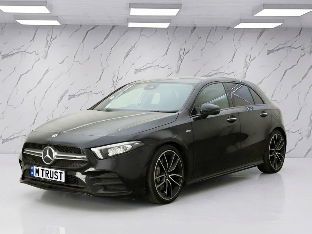 Mercedes-Benz A Class 2L Amg Black #2