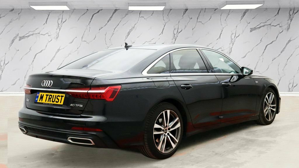Audi A6 Saloon 2L S Line Black #4