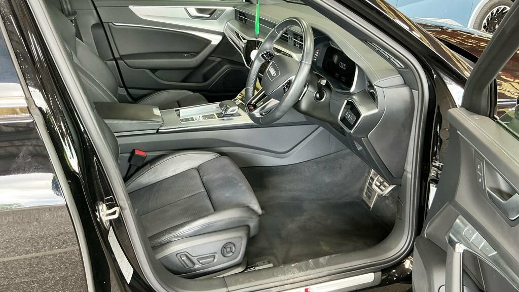 Audi A6 Saloon 2L Competition Black #9