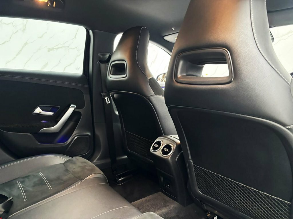 Mercedes-Benz A Class A 180 Amg Line Edition Executive Red #25