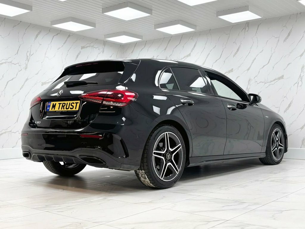 Mercedes-Benz A Class A 180 Amg Line Edition Executive Red #7