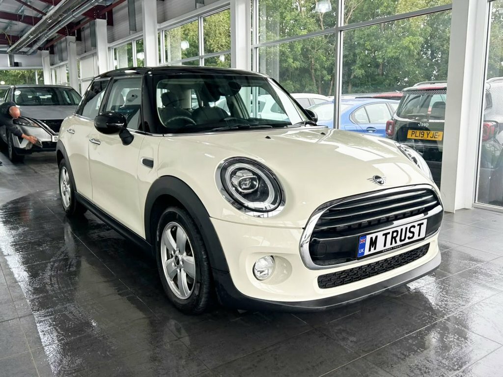 Mini Hatch 1.5L Cooper PJ18XHZ White #2