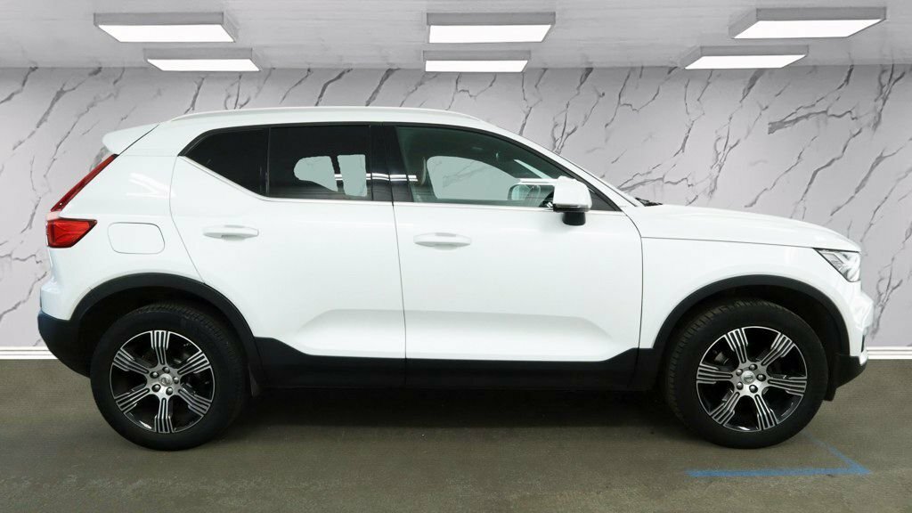 Volvo XC40 1.5L Inscription White #5