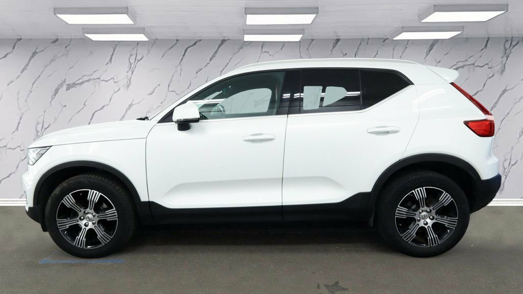 Volvo XC40 1.5L Inscription White #6