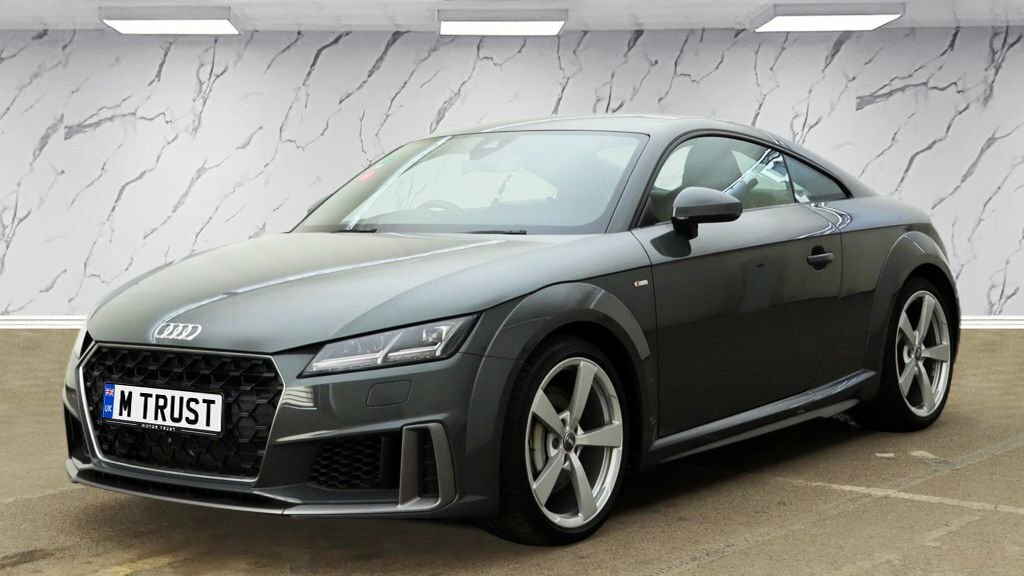 Audi TT 2L S Line DH19OPY Grey #2