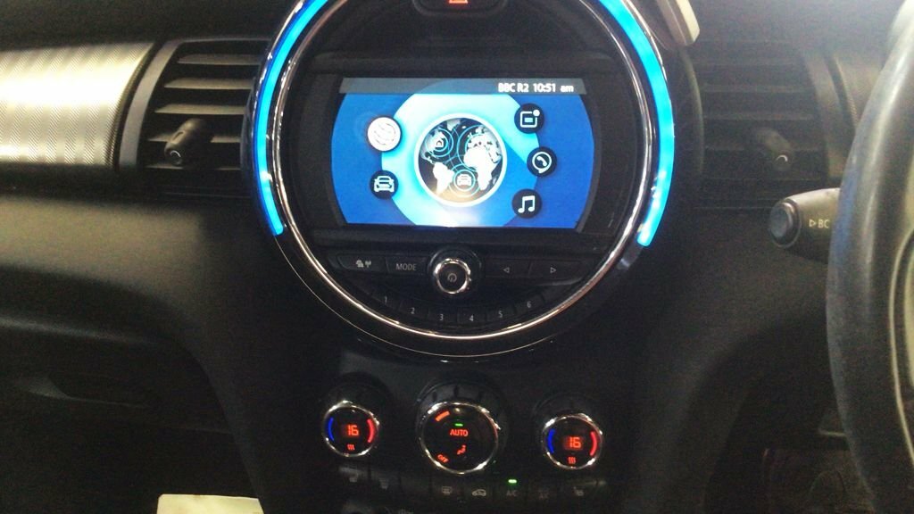Mini Hatch 1.5L Cooper Exclusive FV70JVD Grey #5