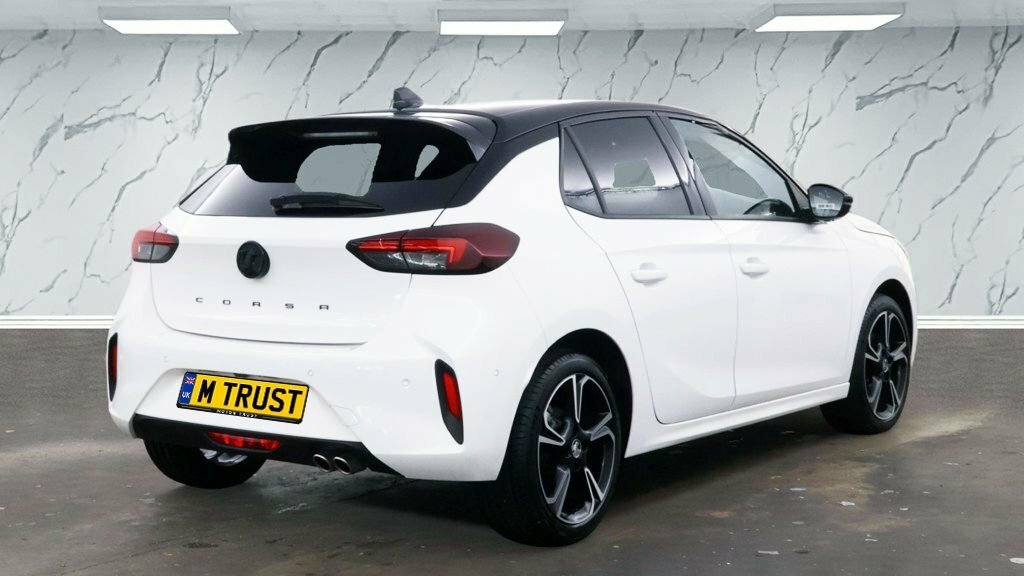 Vauxhall Corsa 1.2L Ultimate BJ24OYC White #4